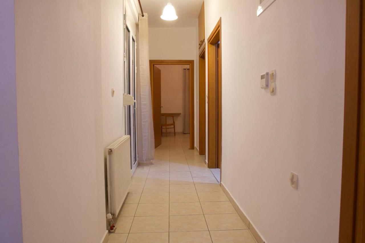 Grand House Apartment อายิโอสนิโกลาโอส ภายนอก รูปภาพ